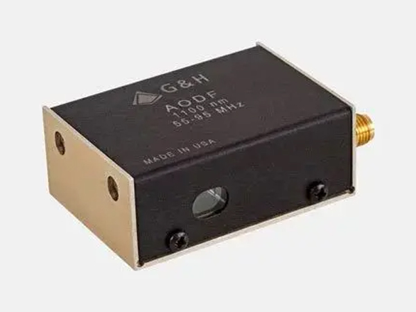 声光偏转器——用于偏转和扫描激光束的声光装置